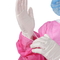 Η ρόδινη απομόνωση ασφάλειας PP μίας χρήσης ντύνει το μη υφαμένο πλεκτό 30gsm PPE μανσετών